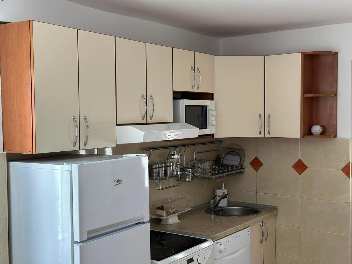 Apartmani Emily & Jully Nikšić Exterior foto